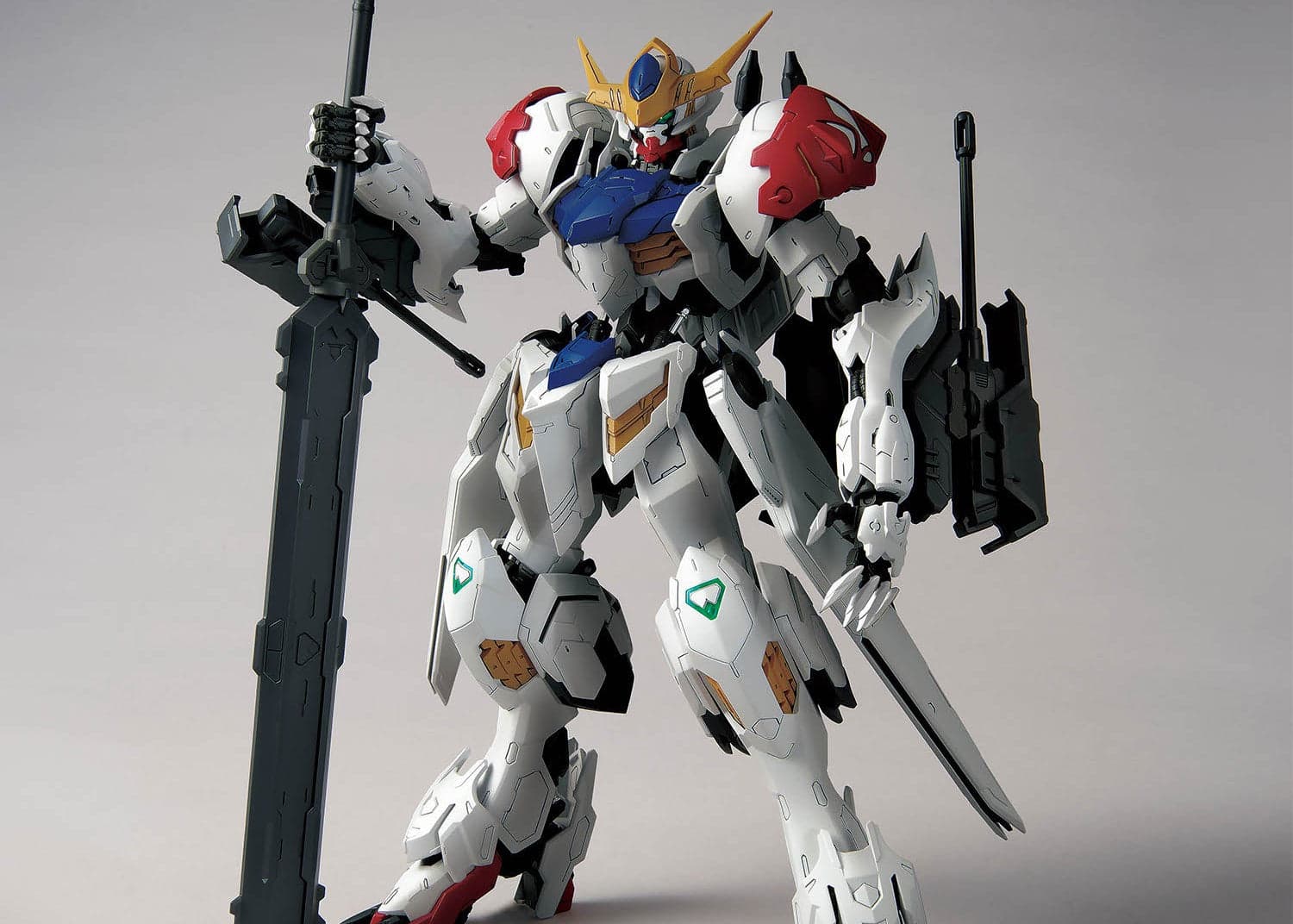 This is a gundam if i didnt know it